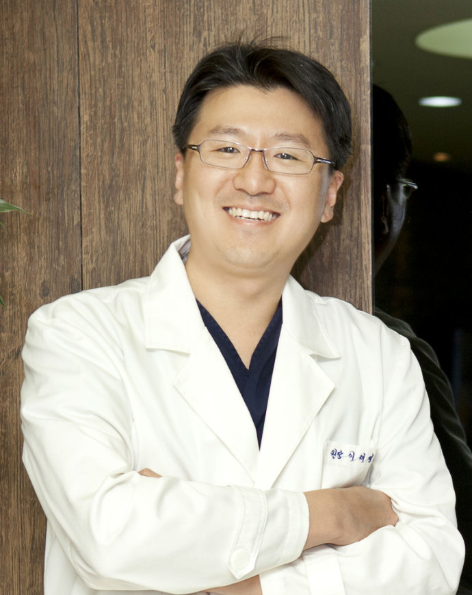 李埰煐 院長(zhǎng)